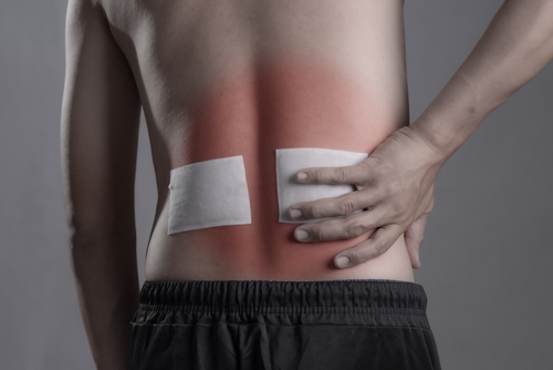 Cerotti Antidolorifici: Come Funzionano e Quando Utilizzarli per Dolori Muscolari e Articolari Localizzati
