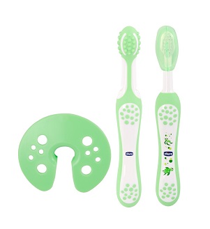 CHICCO SET EVOLUTIVO ORAL CARE - dottorbianchi.it