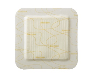 MEDICAZIONE BIATAIN IN SCHIUMA DI POLIURETANO CON BORDO ADESIVO IN SILICONE 10X10 CM 10 PEZZI - dottorbianchi.it