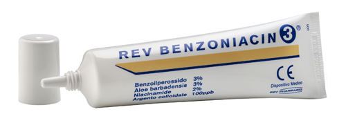REV BENZONIACIN 3 CREMA 30 ML - dottorbianchi.it